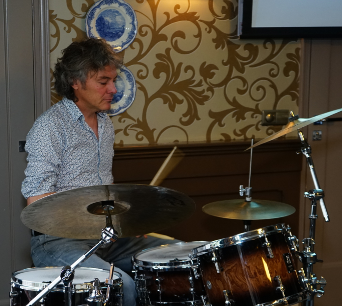 496-1527763262-Huize+Bergen+-+Drummer