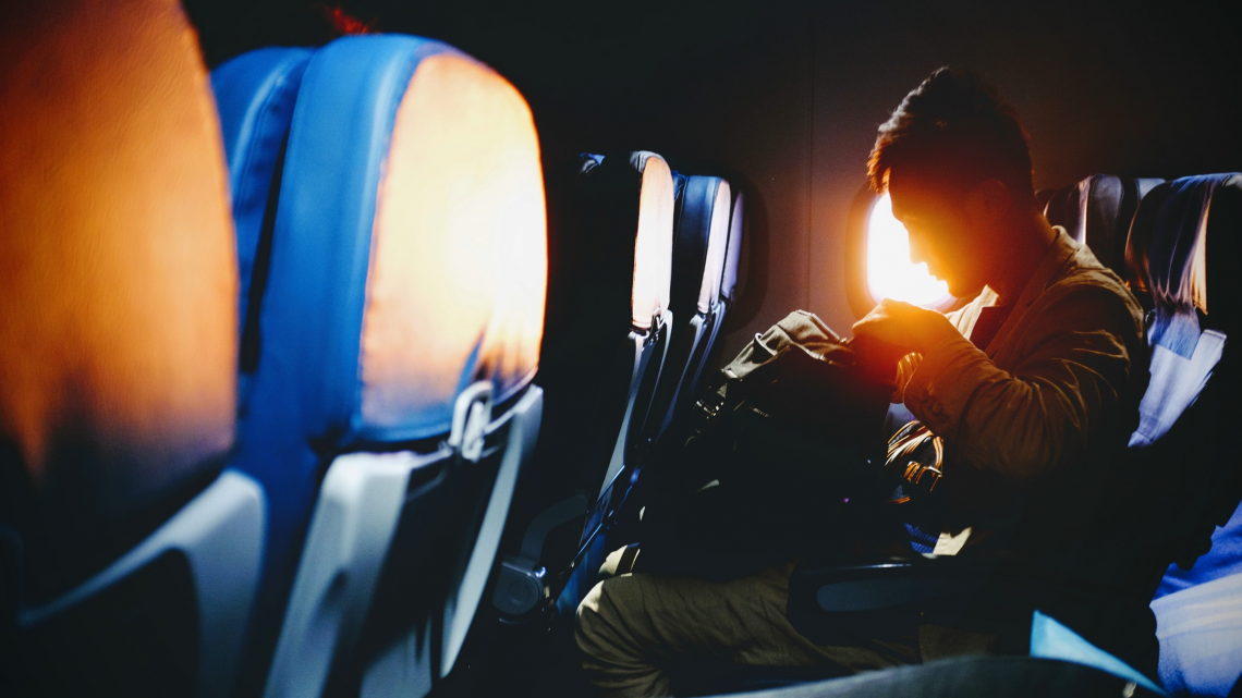 747-1543082430-BLOG+-+KWC+Air+hostess+zonlicht+sochtends+