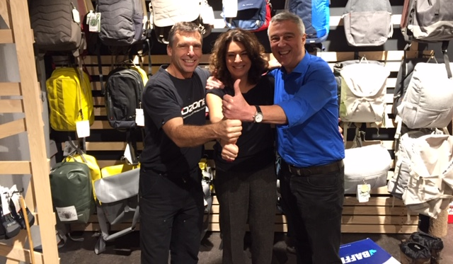782-1550574946-FaceBook+-+Dixie+en+Anne+Vaude+store