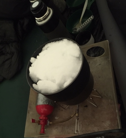 831-1555779257-Spits+-+Sneeuw+smelten+koken